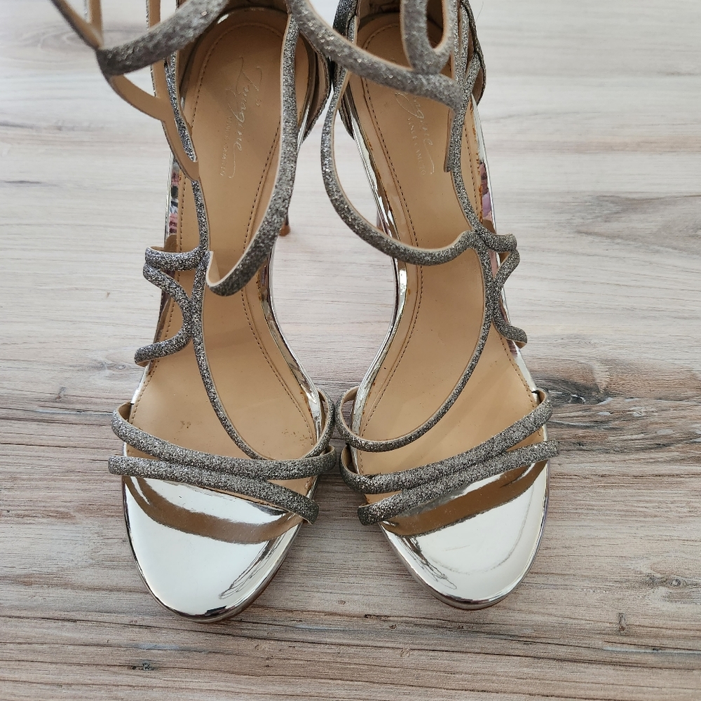 Imagine Vince Camuto Women's Daisi Heeled Sandal - Picture 8 of 11